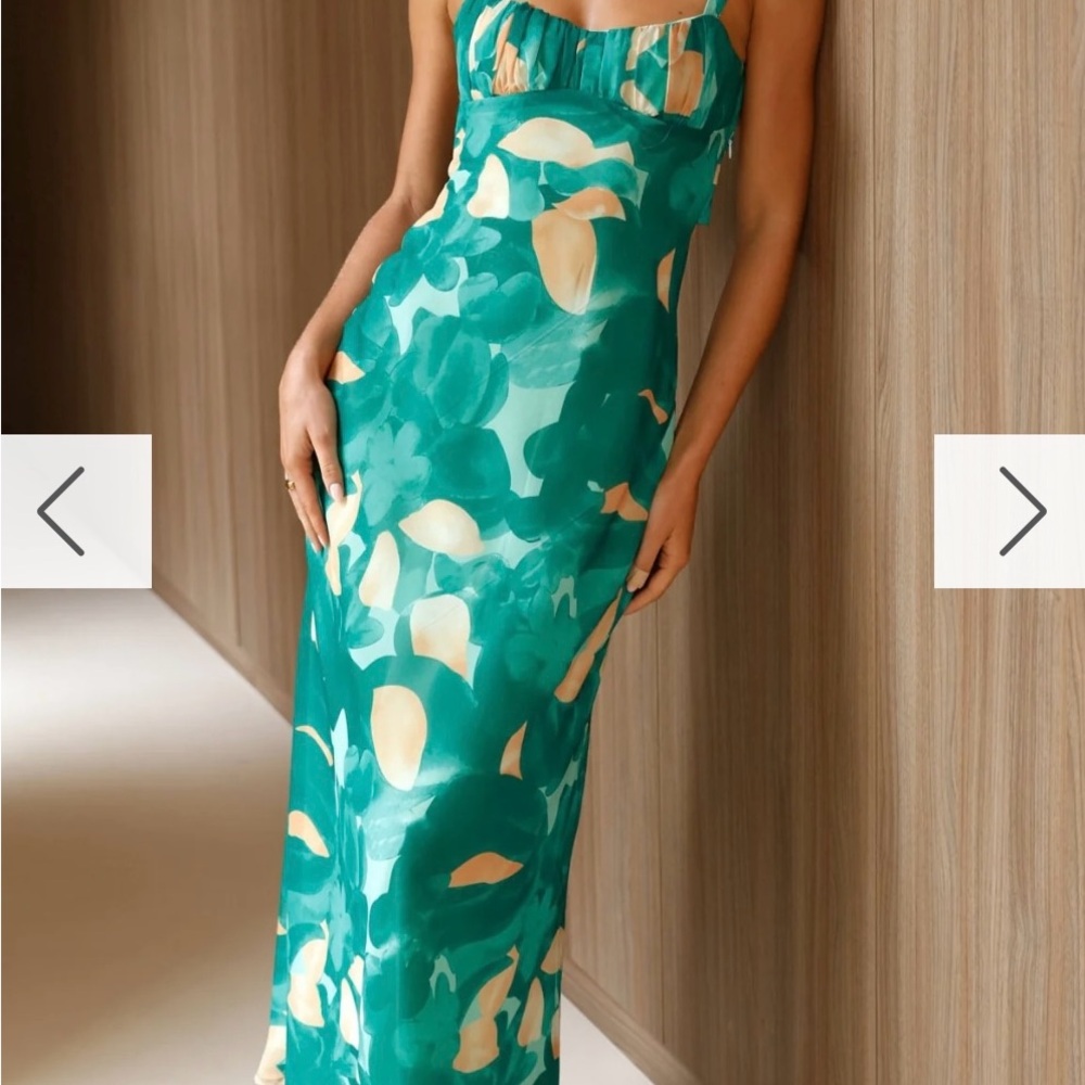 Elegant Green Floral Maxi Dress